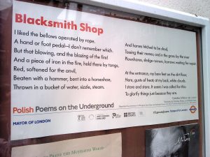 LONDRA: Poesie in metro