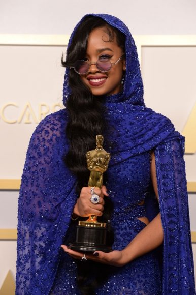 H.E.R. in ABC's Coverage Of The 93rd Annual Academy Awards